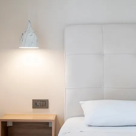 Sonia & - Adults Only 3* 코스 타운