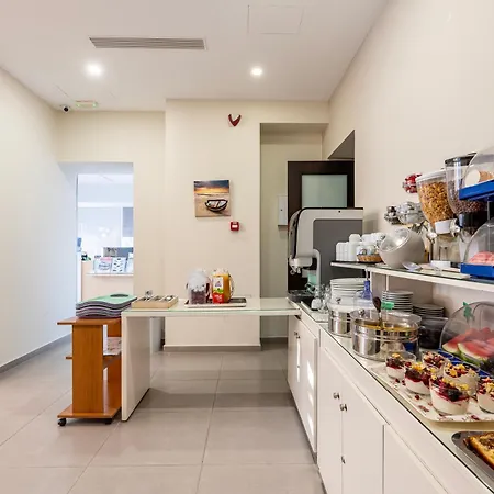 Sonia & - Adults Only 코스 타운