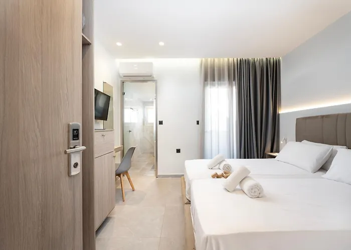 Sonia & - Adults Only