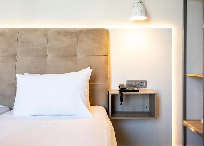 Sonia & - Adults Only Otel 3*