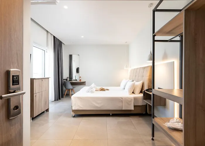 Sonia & - Adults Only