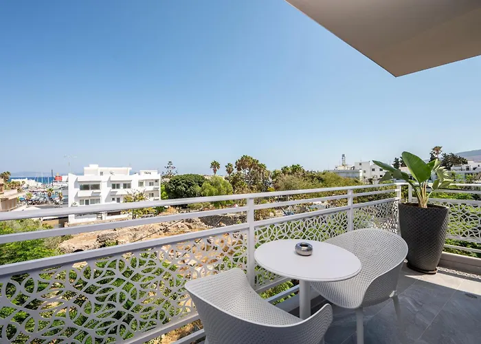 Sonia & - Adults Only Otel 3*