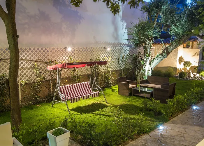 Sonia & - Adults Only 3* İstanköy